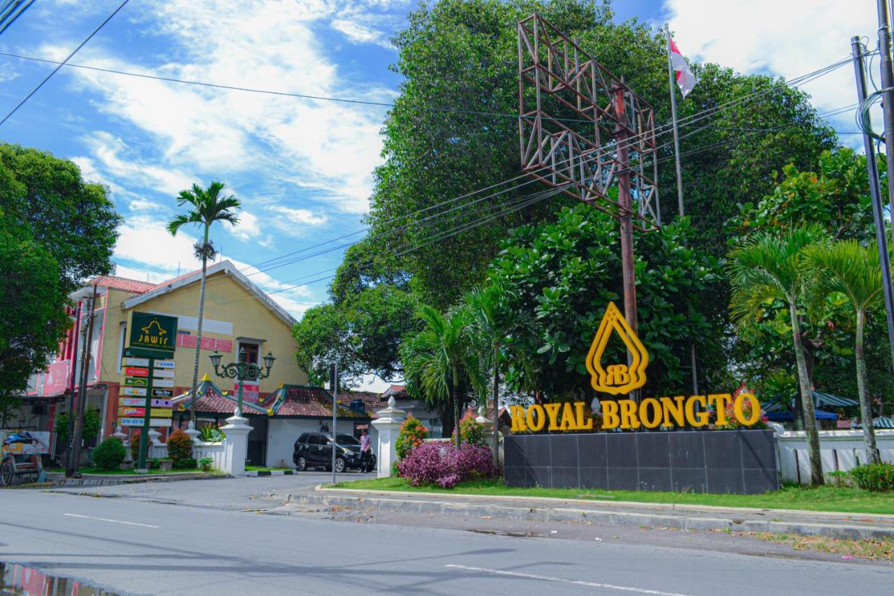 Royal Brongto Hotel Yogyakarta Eksteriør bilde