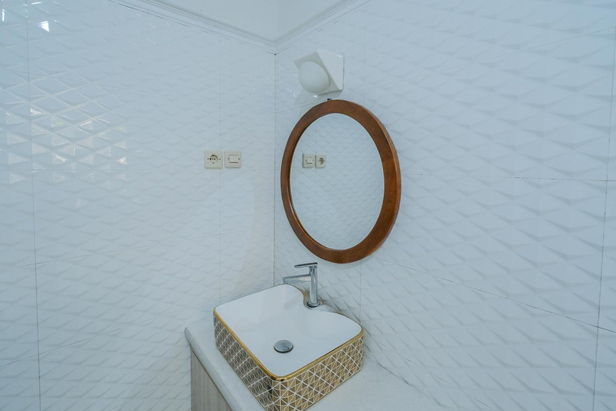 Royal Brongto Hotel Yogyakarta Eksteriør bilde