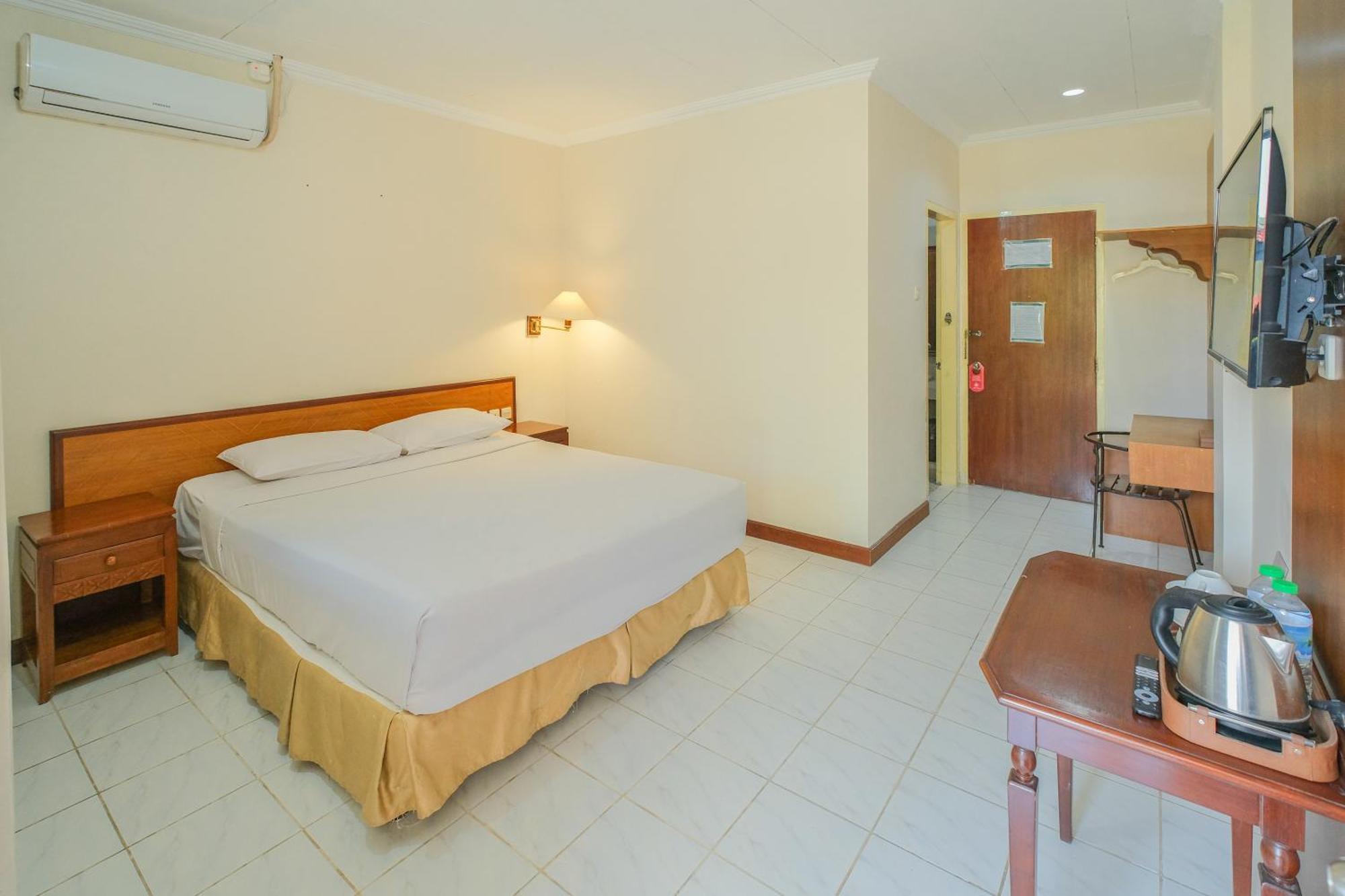 Royal Brongto Hotel Yogyakarta Eksteriør bilde